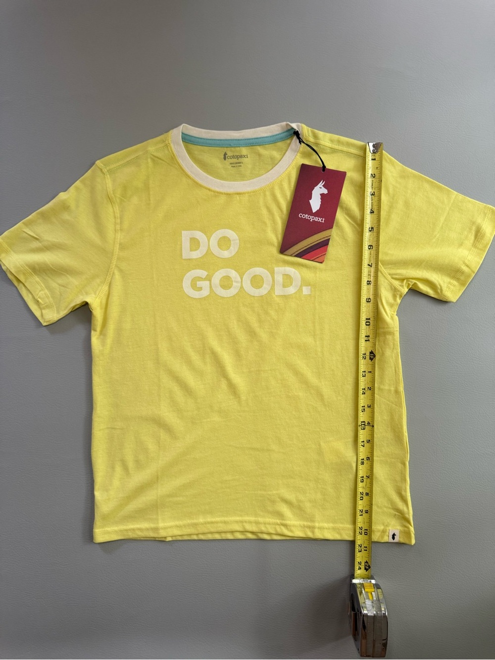 Cotopaxi Yellow Do Good Retro Short Sleeve Shirt Youth Large Women's Small - New - Picture 2 of 12